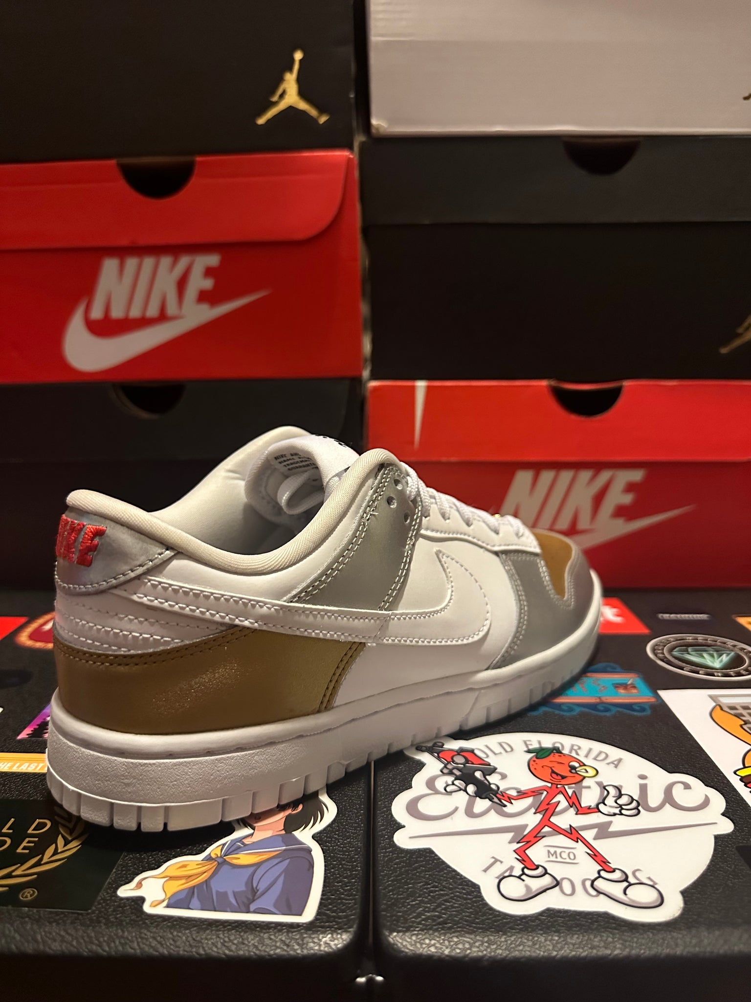 Dunk Low Heirloom