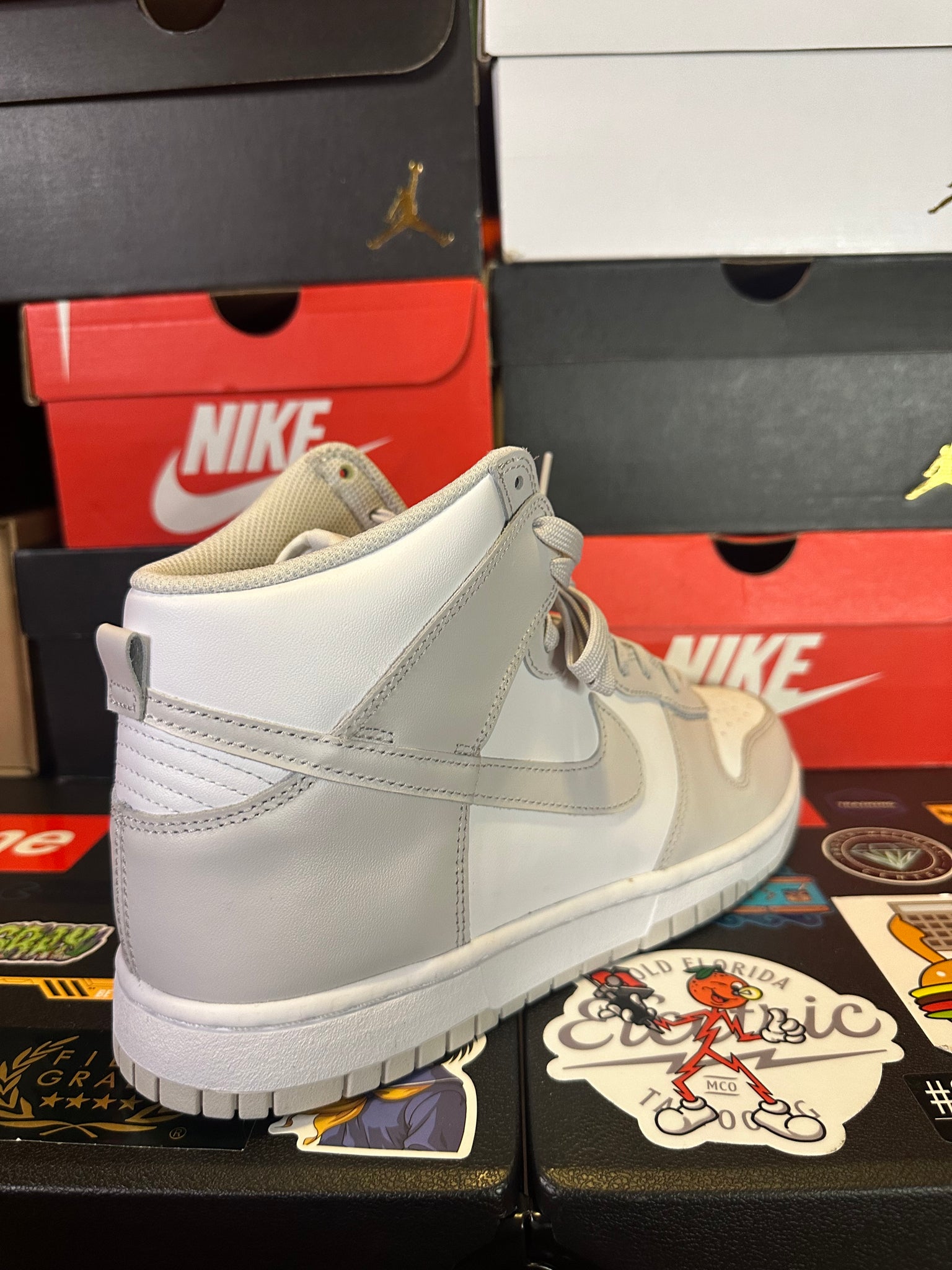 Nike Dunk Hi Retro White Vast Grey