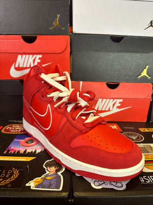 Nike Dunk Hi First Use Red