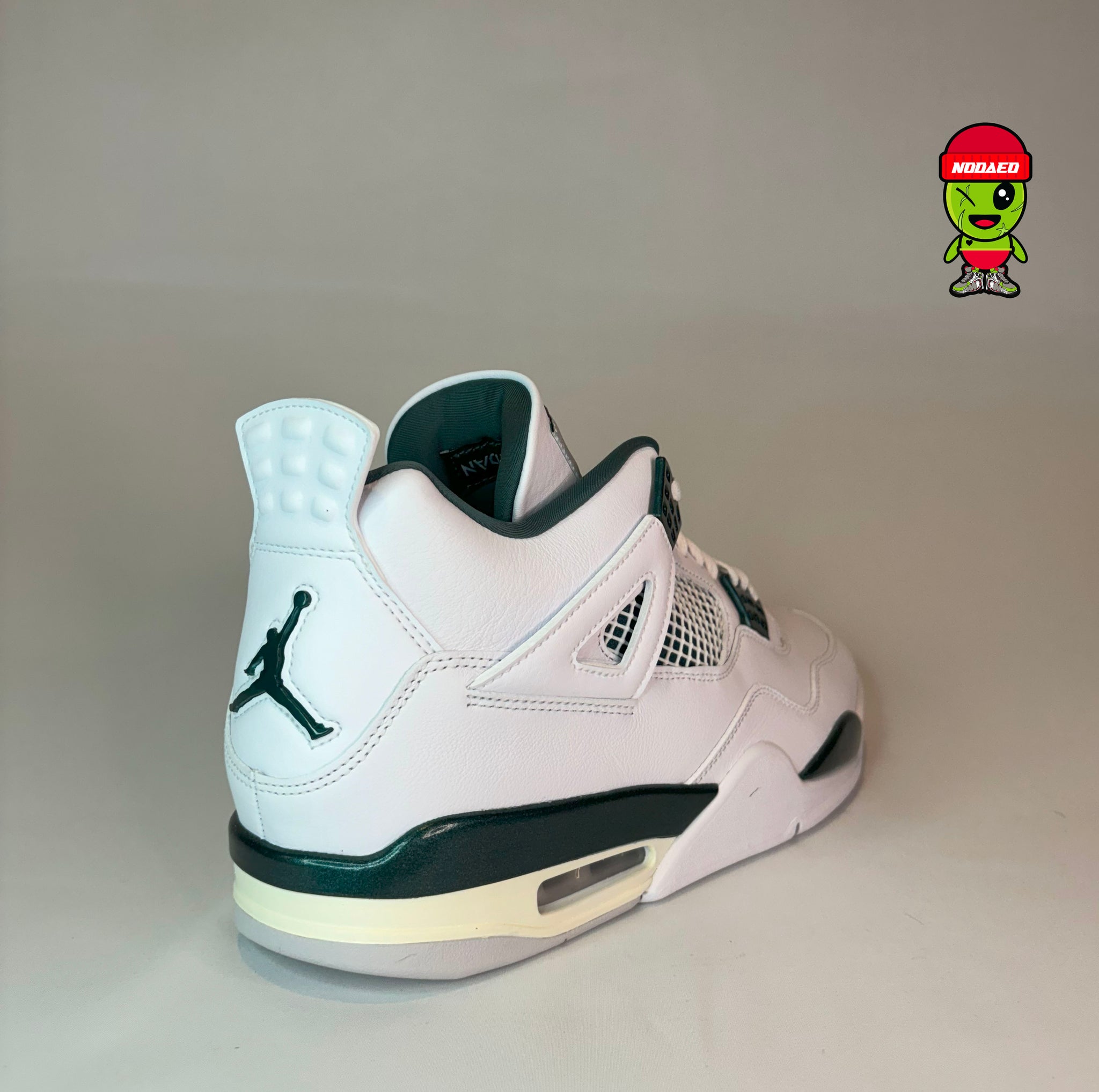 Jordan 4 Retro 'Oxidized Green'